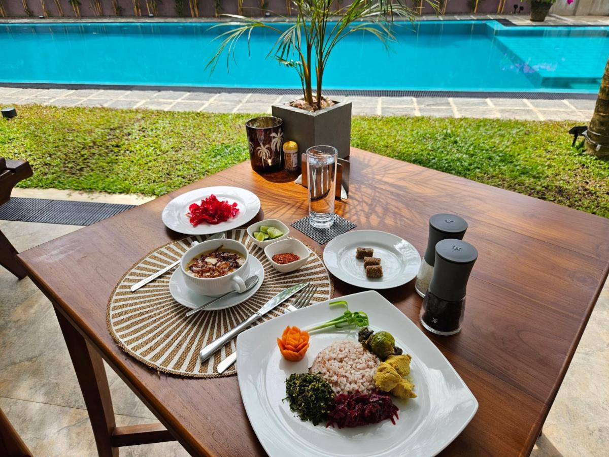 Sri Palms Bed & Breakfast Kosgoda Exterior photo
