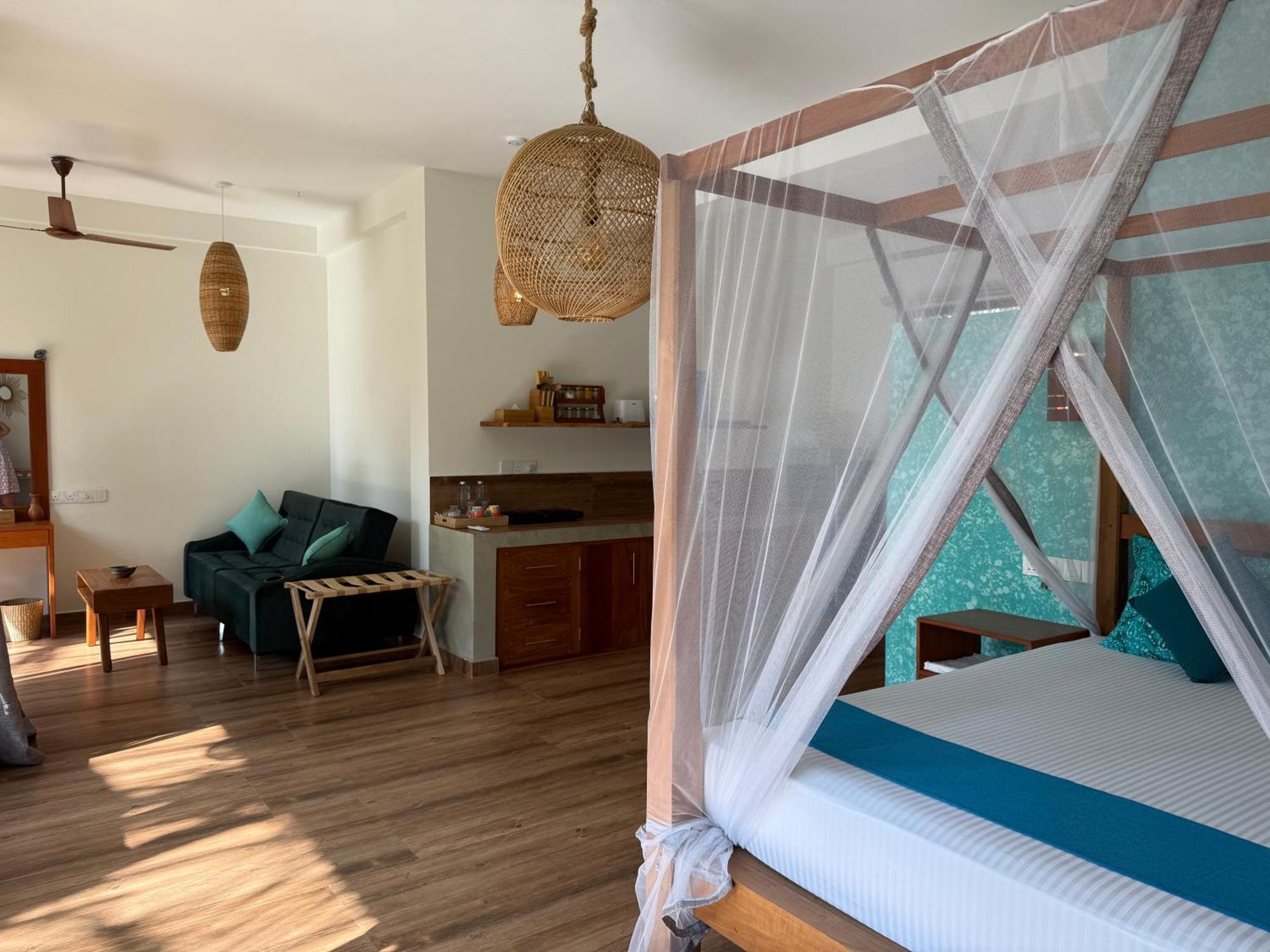 Sri Palms Bed & Breakfast Kosgoda Exterior photo